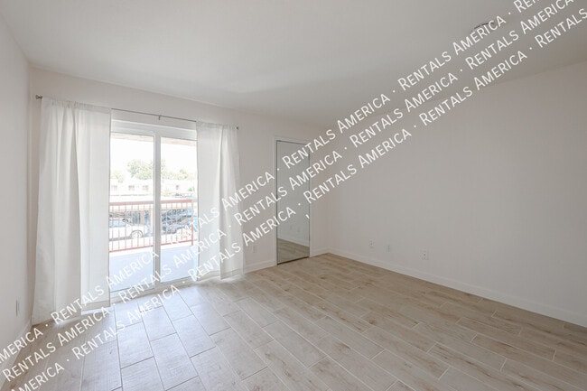Building Photo - 9275 E Mission Ln