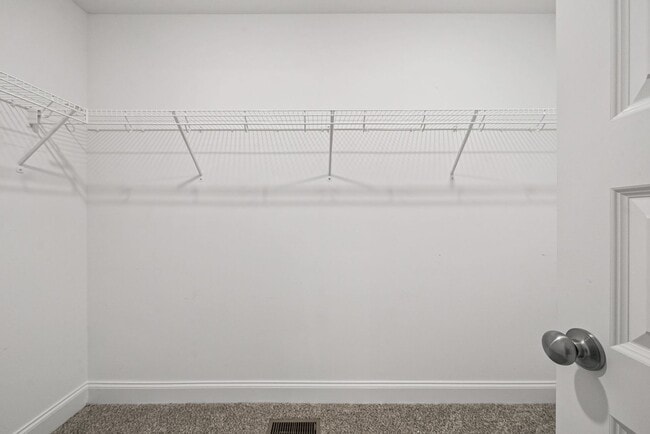 Building Photo - 1309 Shaughnessy Rd