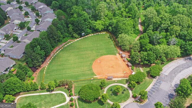 Building Photo - 6218 Azalea Way