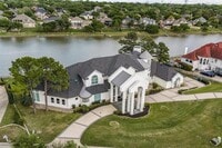 Building Photo - 656 Timbercrest Cir