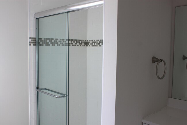 Building Photo - 22 Church St