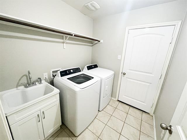 Building Photo - 1500 Granite Path