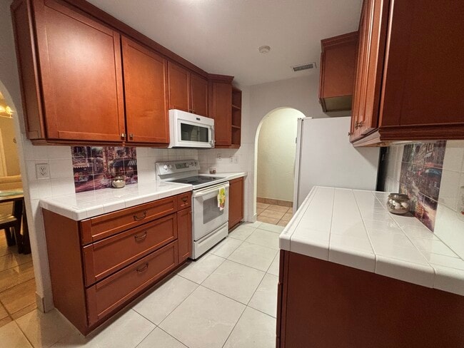 Building Photo - 44 Capistrano Dr