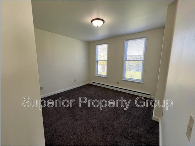 Building Photo - 200 Washington St