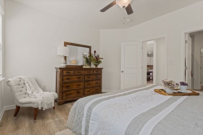 Building Photo - Last One - Brand-New 4 Bedroom with flex space Townhome Available NOW in Powdersville, SC