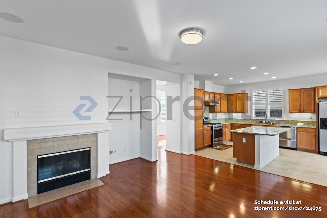 Building Photo - 2883 Seadrift Cir