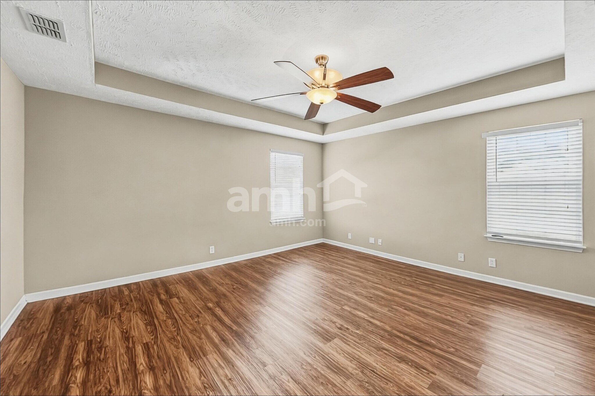 Building Photo - 620 Buck Cherry Way