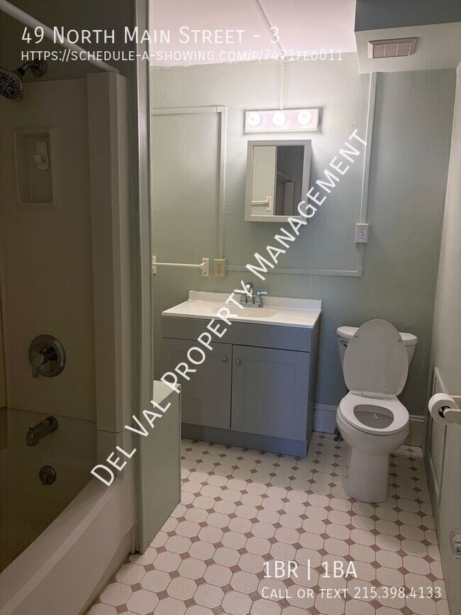 Building Photo - 49 N Main St