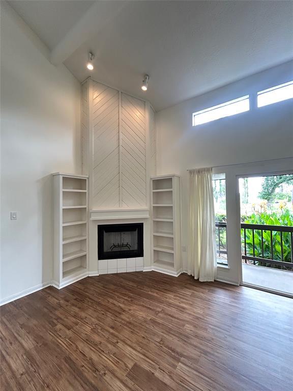 Building Photo - 12755 Mill Ridge Dr