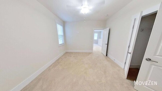 Building Photo - 6504 Oak Canopy Dr