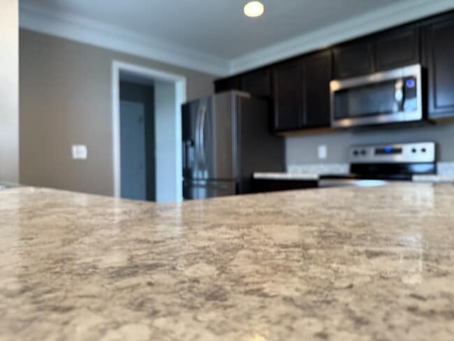 Building Photo - 3113 Dominion Dr