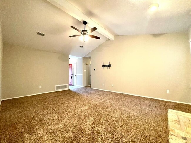 Building Photo - 703 Twin Oak Trail