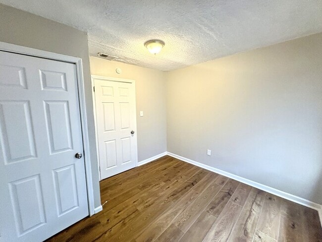 Building Photo - 2785 Greenbower Ct