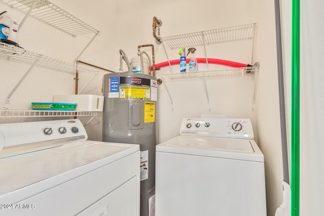 Building Photo - 10136 E Southern Ave