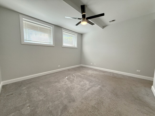 Building Photo - 5512 W Higgins Ave