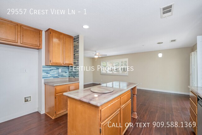 Building Photo - 29557 Crest View Ln