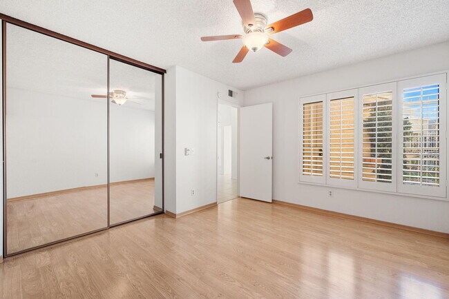 Building Photo - 41710 Colada Ct