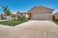 Building Photo - 817 Wilmott Ter