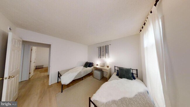 Building Photo - 139 Cats Paw Ct