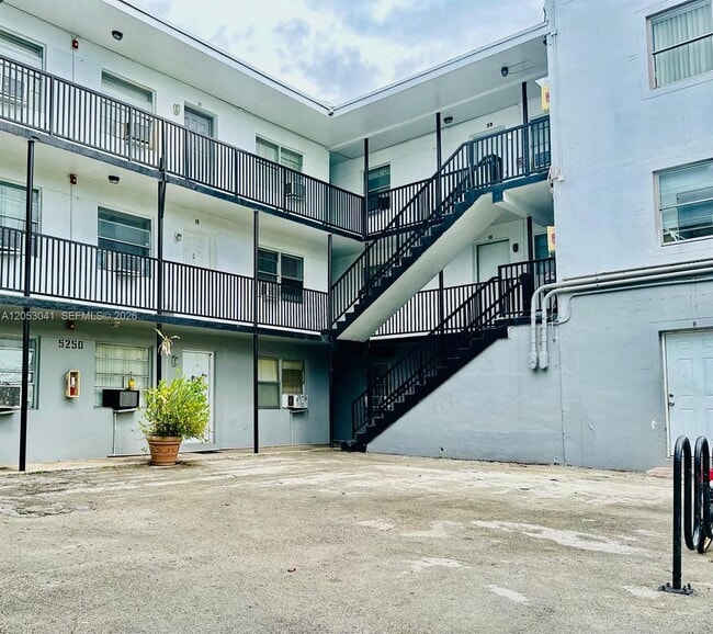 Building Photo - 5300 NW 26th Ave