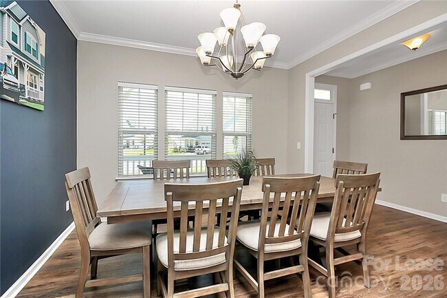 Building Photo - 4925 Grace View Dr