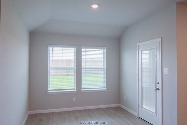 Building Photo - 10649 Knox Lndg Dr