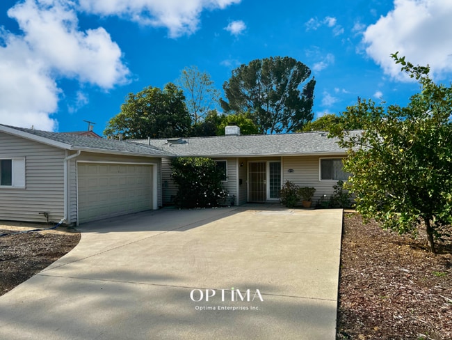 Building Photo - COMING SOON! - Beautiful Single-Family Hom...