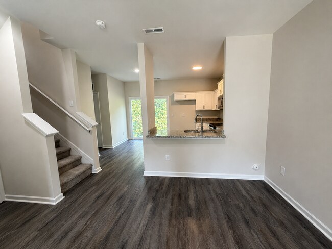 Building Photo - 1110 Brooksridge Way
