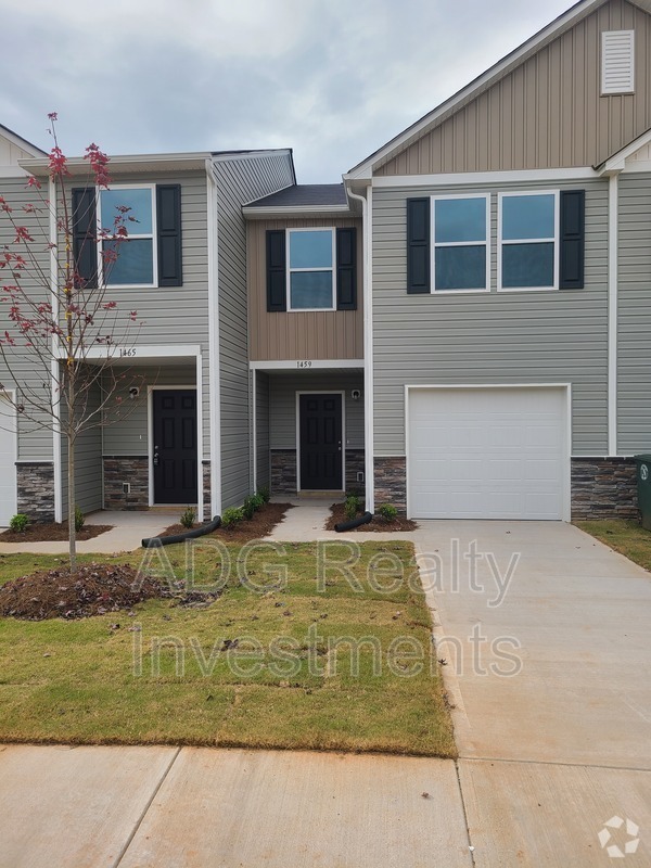 Building Photo - 1459 Cypress Loop