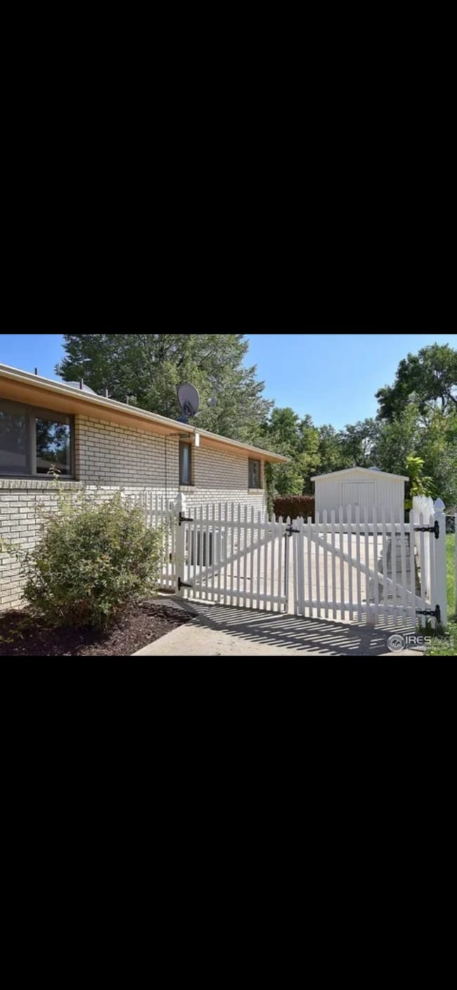 Building Photo - 2366 Fraser Ct
