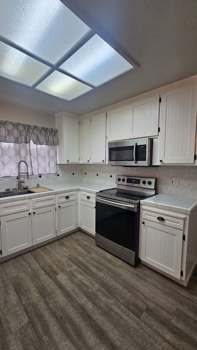 Building Photo - 1966 Modoc Dr