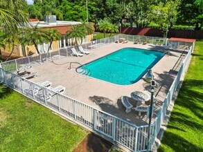 Building Photo - 9970 SW 88th St