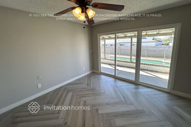 Building Photo - 11012 N 47th Ave