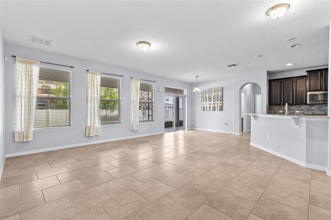 Building Photo - 14903 Fells Ln