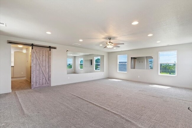 Building Photo - 1549 W 650 S