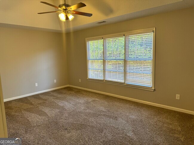 Building Photo - 4680 Ogeechee Dr