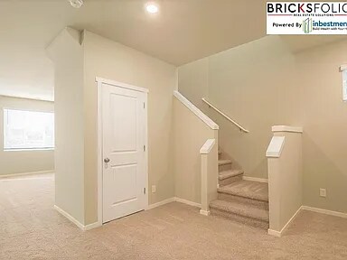 Building Photo - Puyallup's Hidden Gem: Experience the Warm...