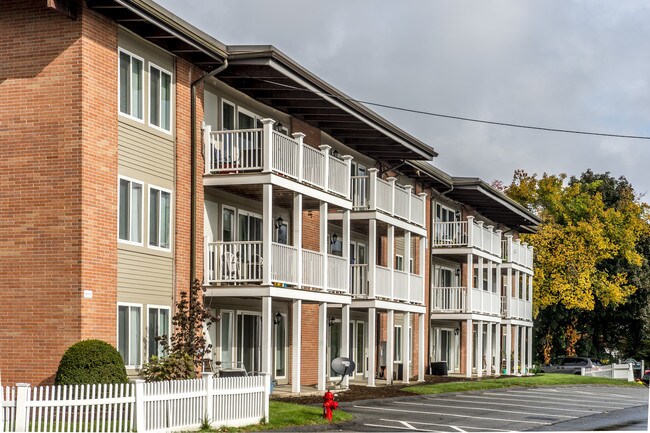 Building Photo - 105 Westgate Dr