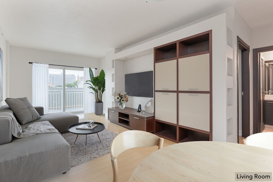 Building Photo - 50 Menores Ave