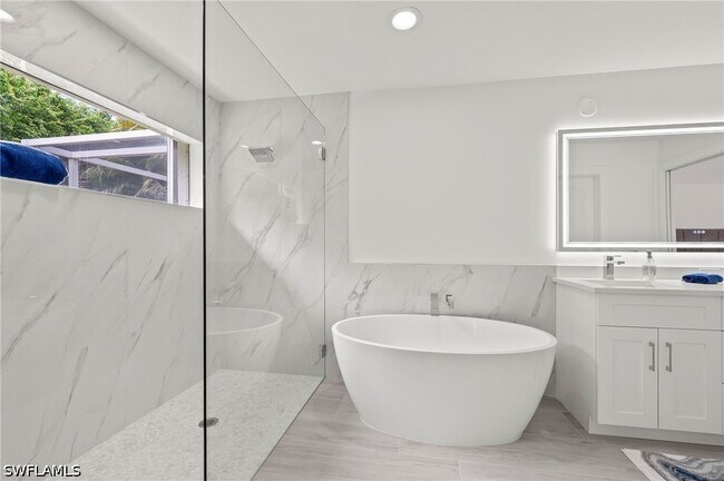 Building Photo - 2050 Terrazzo Ln