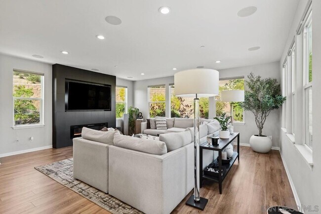 Building Photo - 21743 Deer Grass Dr