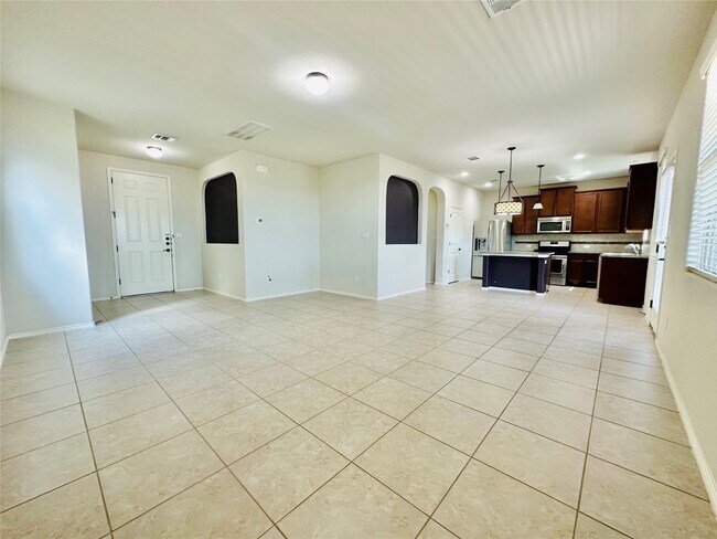 Building Photo - 7317 Highland Bluff Cove