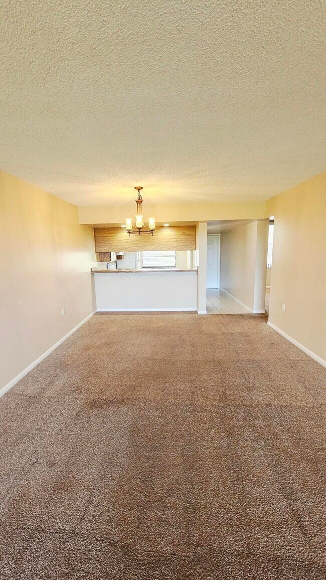 Building Photo - 3630 Whitehall Dr