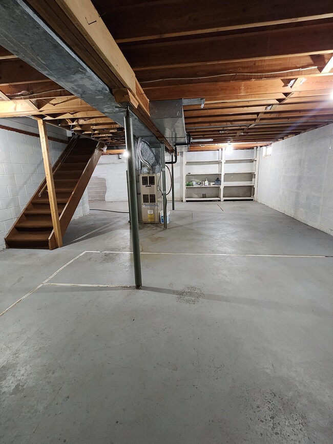 basement - 1502 Sahlman Ave