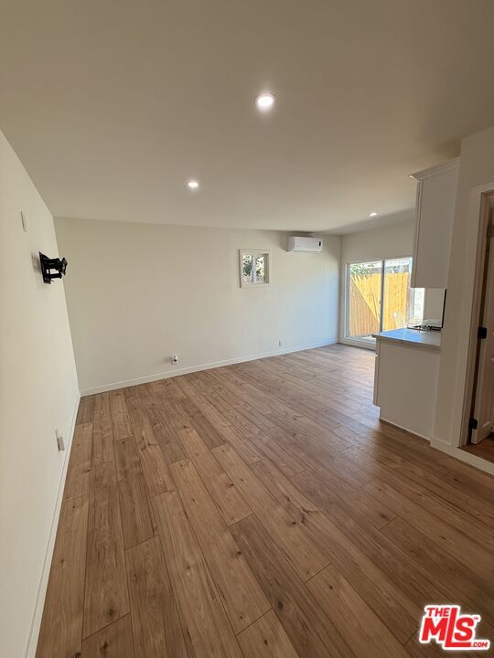 Building Photo - 3215 Winter St