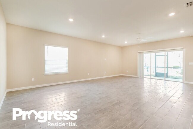 Building Photo - 2375 Carters Paddock Rd