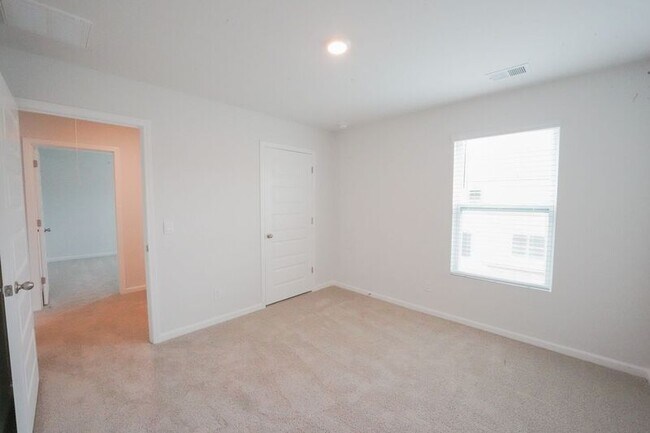 Building Photo - 463 Coconut Dr