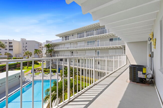 Building Photo - 3500 S Ocean Blvd