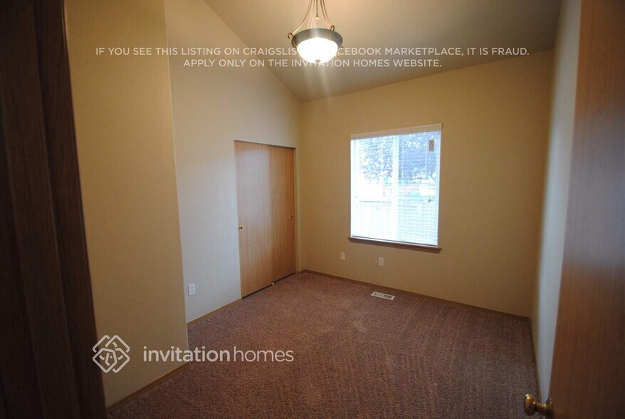 Building Photo - 18404 109th St Ct E