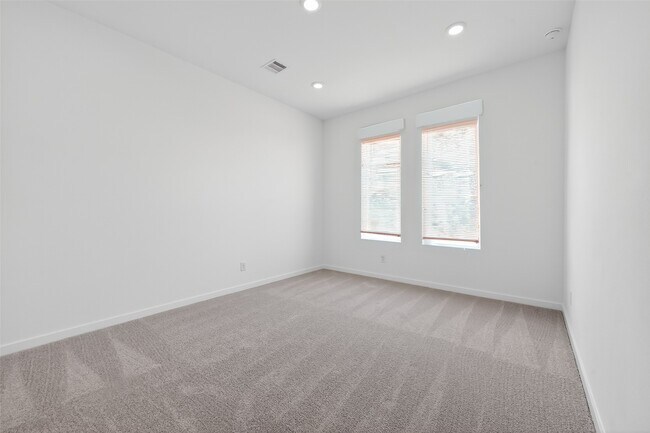 Building Photo - 21619 Colonial Medow Creek Trl